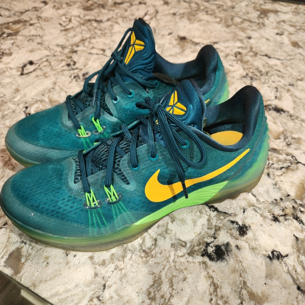 Nike Kobe Venomenon 5 Radiant Emerald